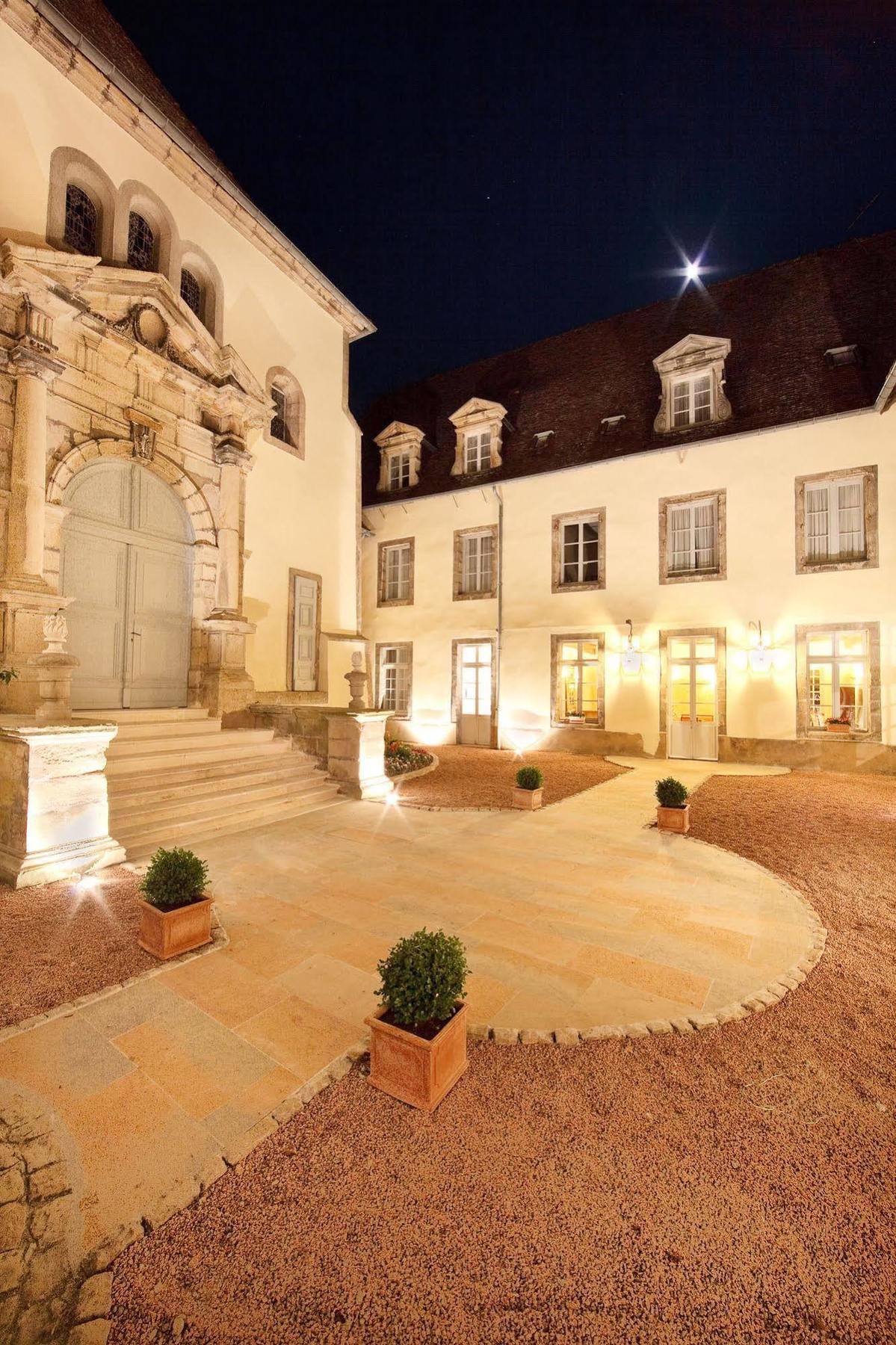 Villa Medicis Autun Luaran gambar
